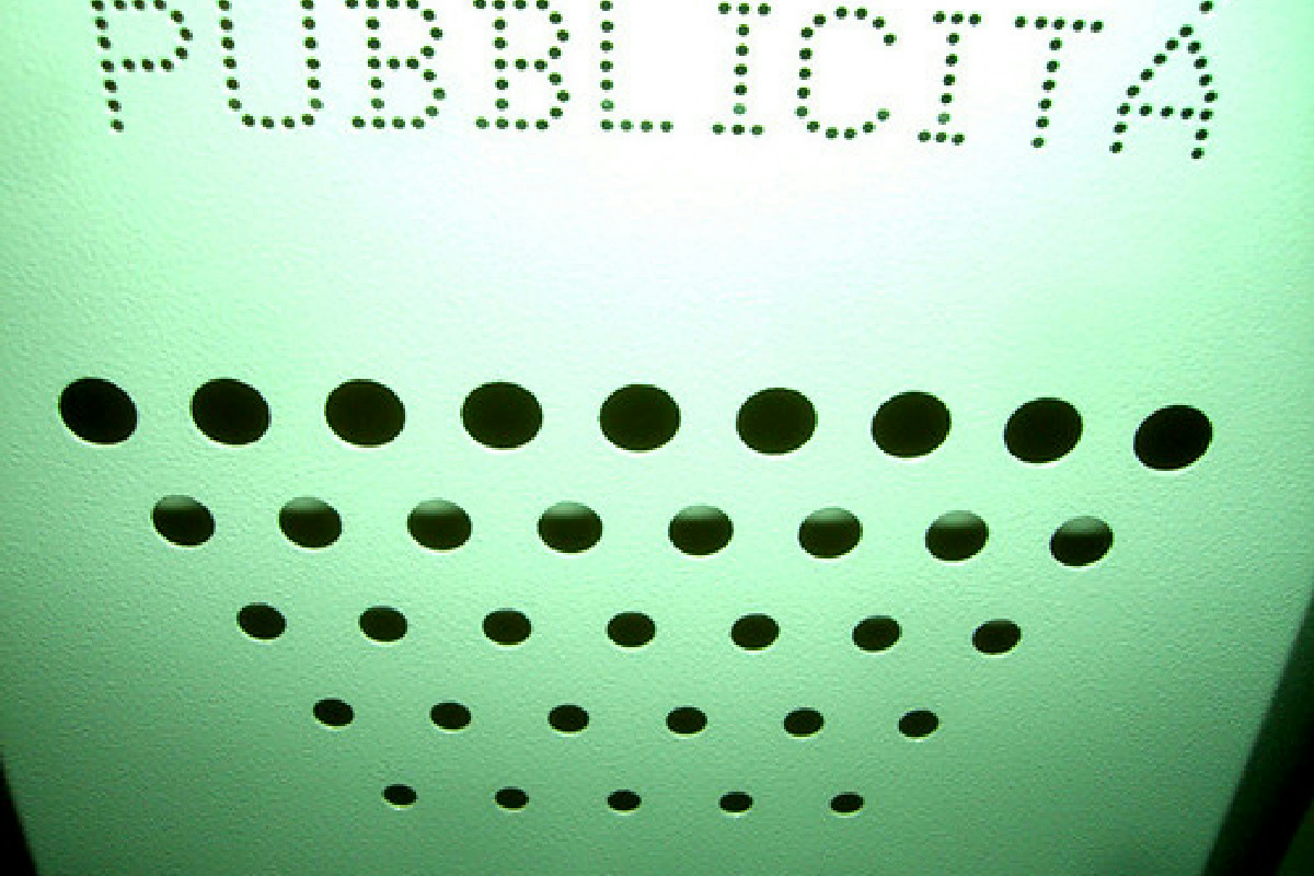 Bonus Pubblicità 2025: come ottenere il maxi credito d’imposta con spot su radio e giornali